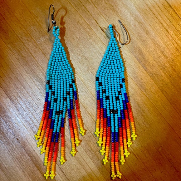 Jewelry - Beaded earrings
